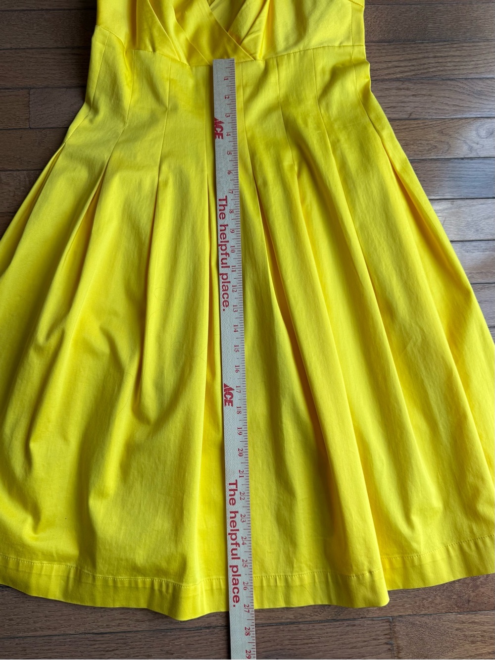 Calvin Klein Sunshine Yellow Fit & Flare Pleated Dress Size 6 - Picture 6 of 8